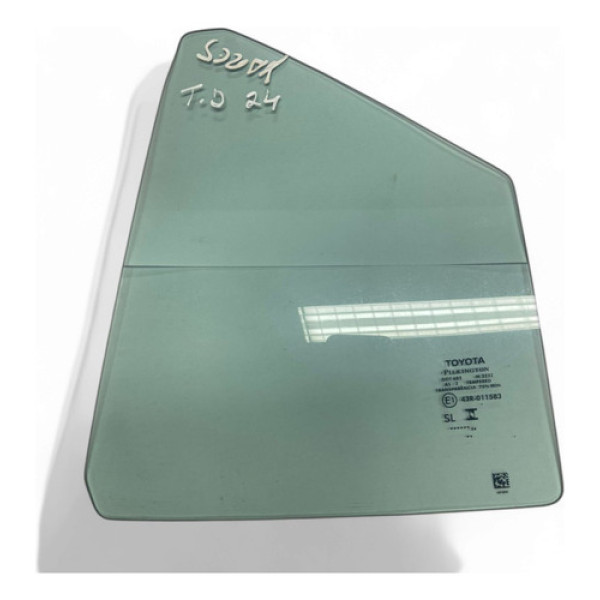 Vidro Fixo Traseiro Direito Toyota Yaris 2024