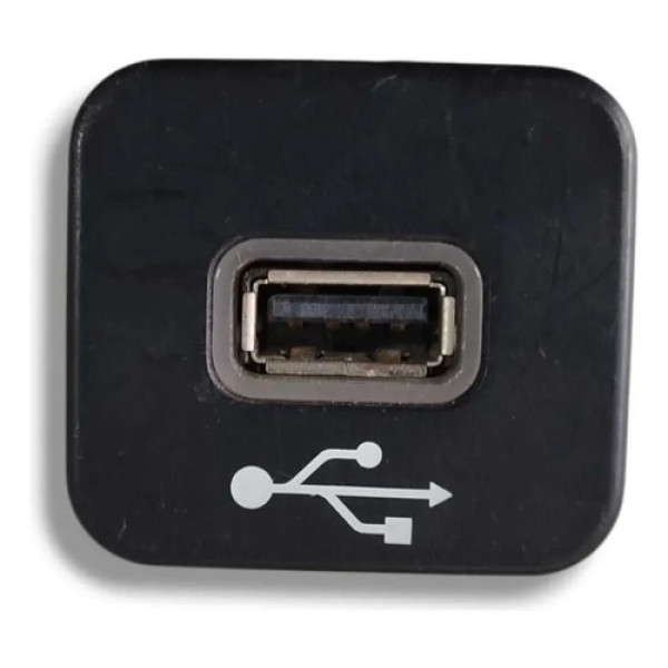Entrada Usb Fiat Argo Cronos 2018 Preto