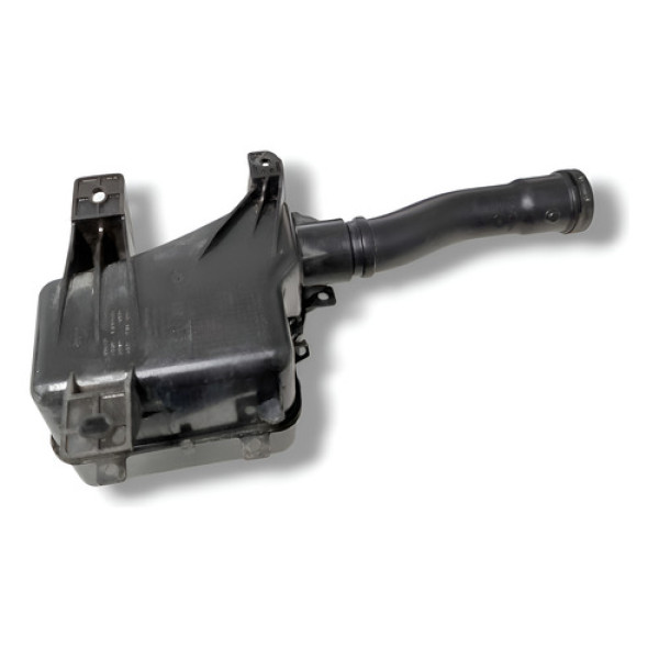 Reservatório D\'água Parabrisa Chevrolet Onix 2013 A 2019 Preto