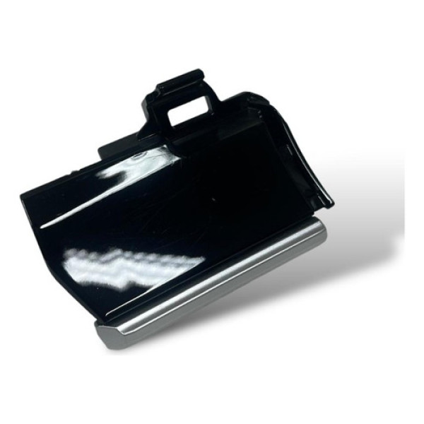 Acabamento Esquerdo Multimídia Toyota Corolla Cross 2023