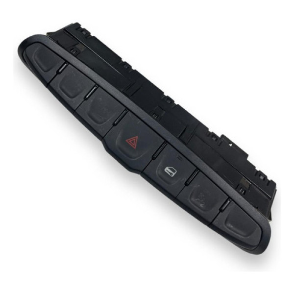 Botão Pisca Alerta Trava Segurança Argo Crinis 2018 A 2024 - Preto