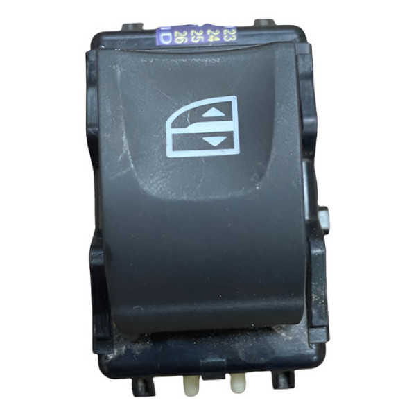 Botão Vidro Elétrico Traseiro Renault Duster 2015 A 1019