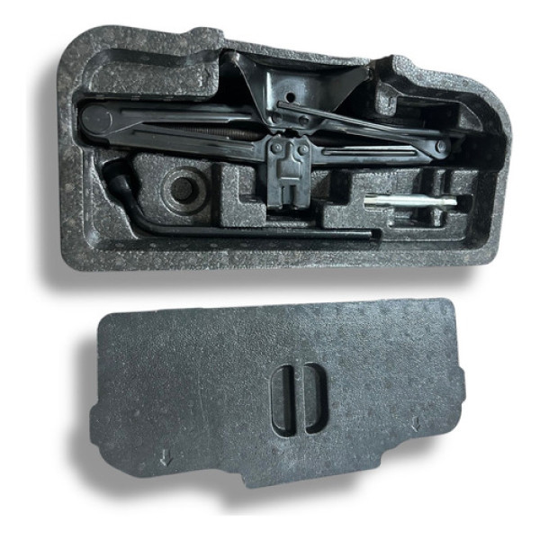 Isopor Estepe Fiat Strada Volcano 2021