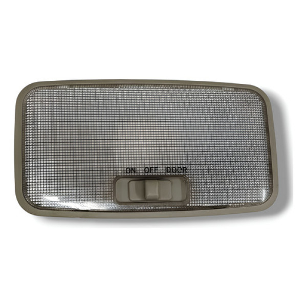 Luz De Teto Cortesia Toyota 2015 A 2019 