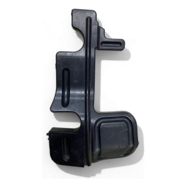 Defletor De Ar Direito Radiador Toyota Corolla 2015 A 2019