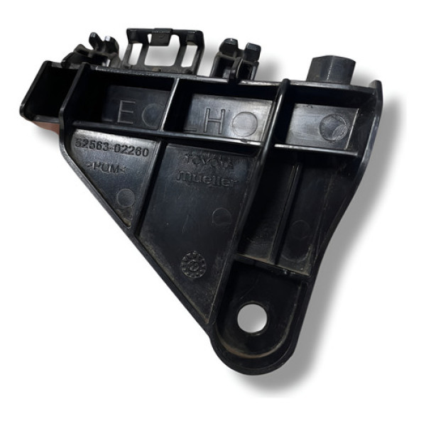 Guia Parachoque Traseiro Esquerdo Toyota Corolla 2015 A 2019