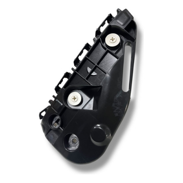 Suporte Guia Parachoque Esquerdo Hilux 2016 A 2019 Importado