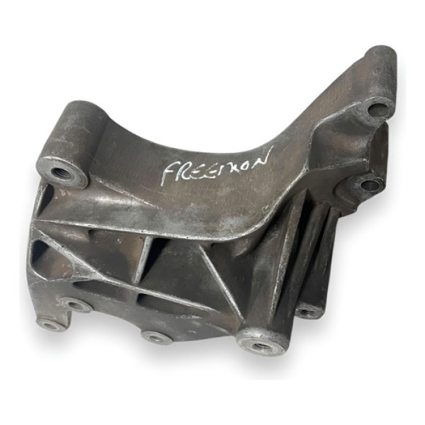 Suporte Bomba Direção Hidráulica Fiat Freemont 2.4 2013