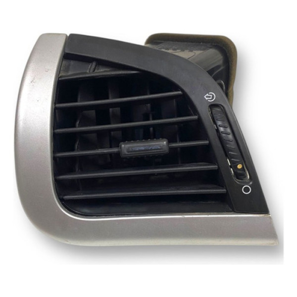 Difusor De Ar Esquerdo Peugeot 207 2010 