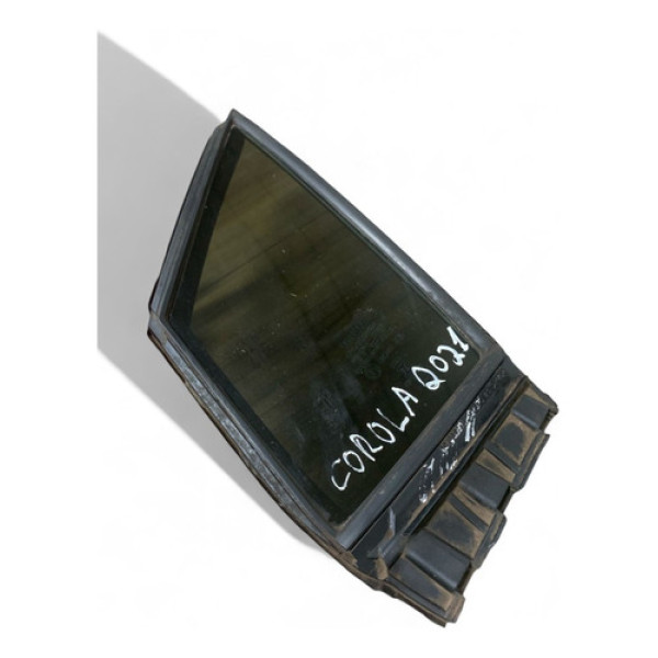 Vidro Fixo Dianteiro Esquerdo Toyota Corolla 2021