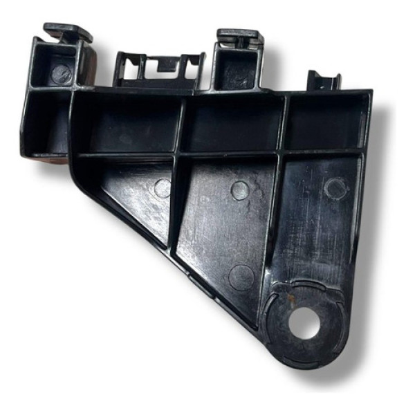 Guia Parachoque Traseiro Direito Toyota Corolla 2016 A 2019