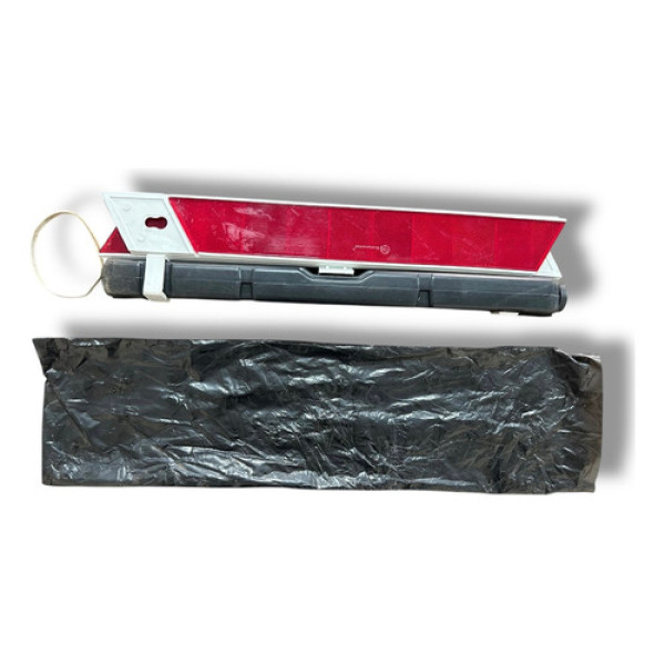 Triângulo Sinalização Chevrolet Onix 2023