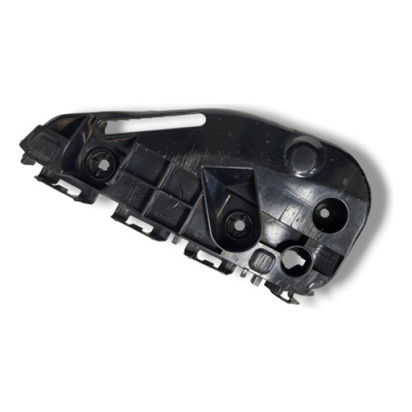 Guia Suporte Parachoque Dianteiro Esquerdo Hilux 2016 A 2020