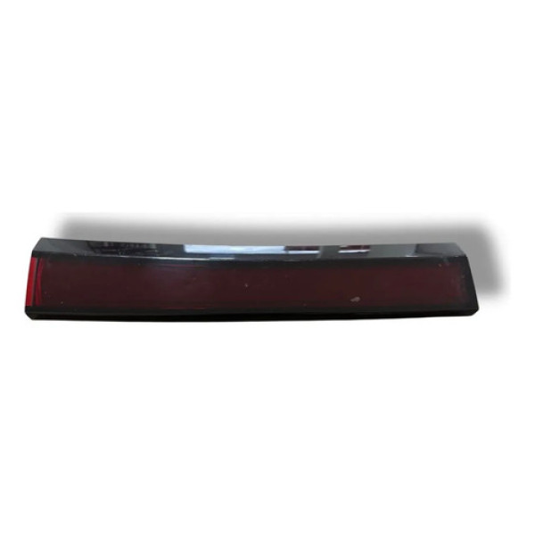 Lanterna Tampa Traseira Esquerda Nissan Kicks 2023 Esquerdo Esquerdo/motorista Vermelho