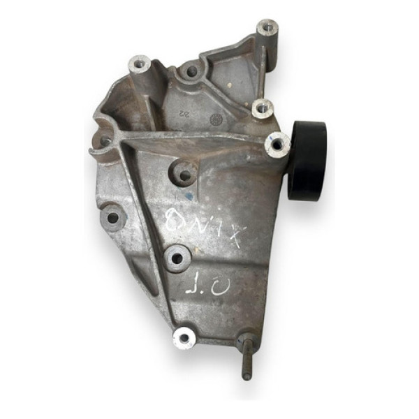 Suporte Compressor Ar Gm Onix Prisma 2017 A 2020