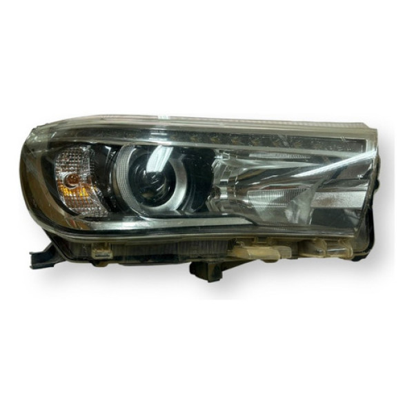 Farol Toyota Hilux 2016 A 2019 Lado Direito Com Avaria  Direito/passageiro