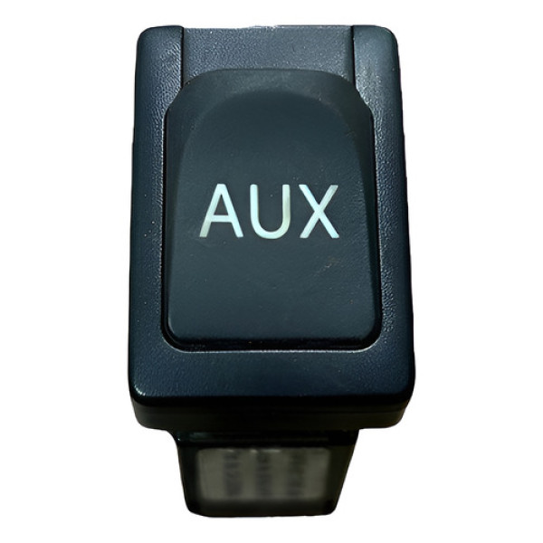 Tomada Auxiliar Toyota Corolla 2014