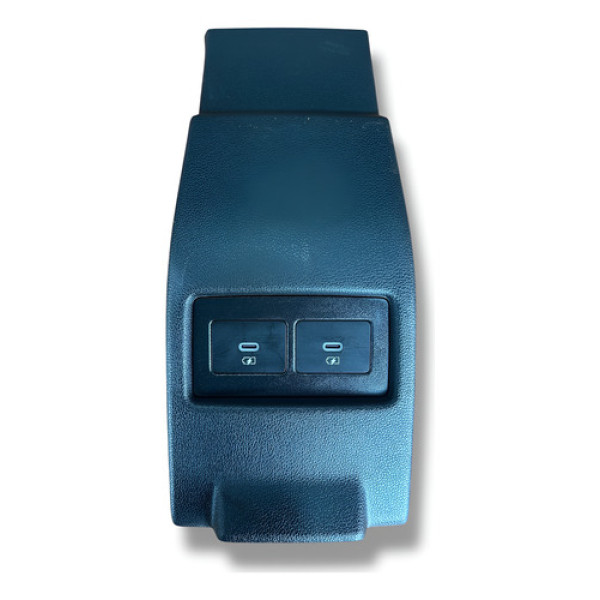 Tomada Tipo C Renault Duster 2024